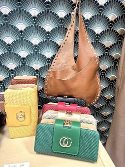nouvelle gamme de pochettes portefeuilles